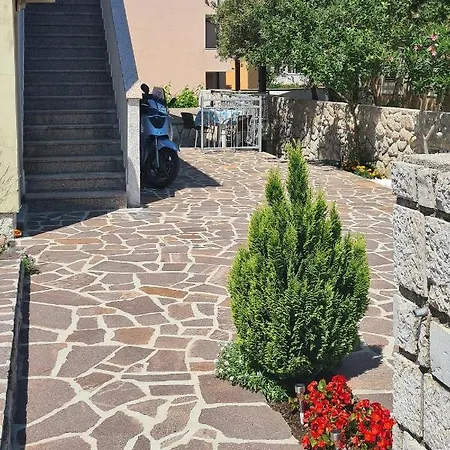 Appartamento With Parking Space - 7983 *